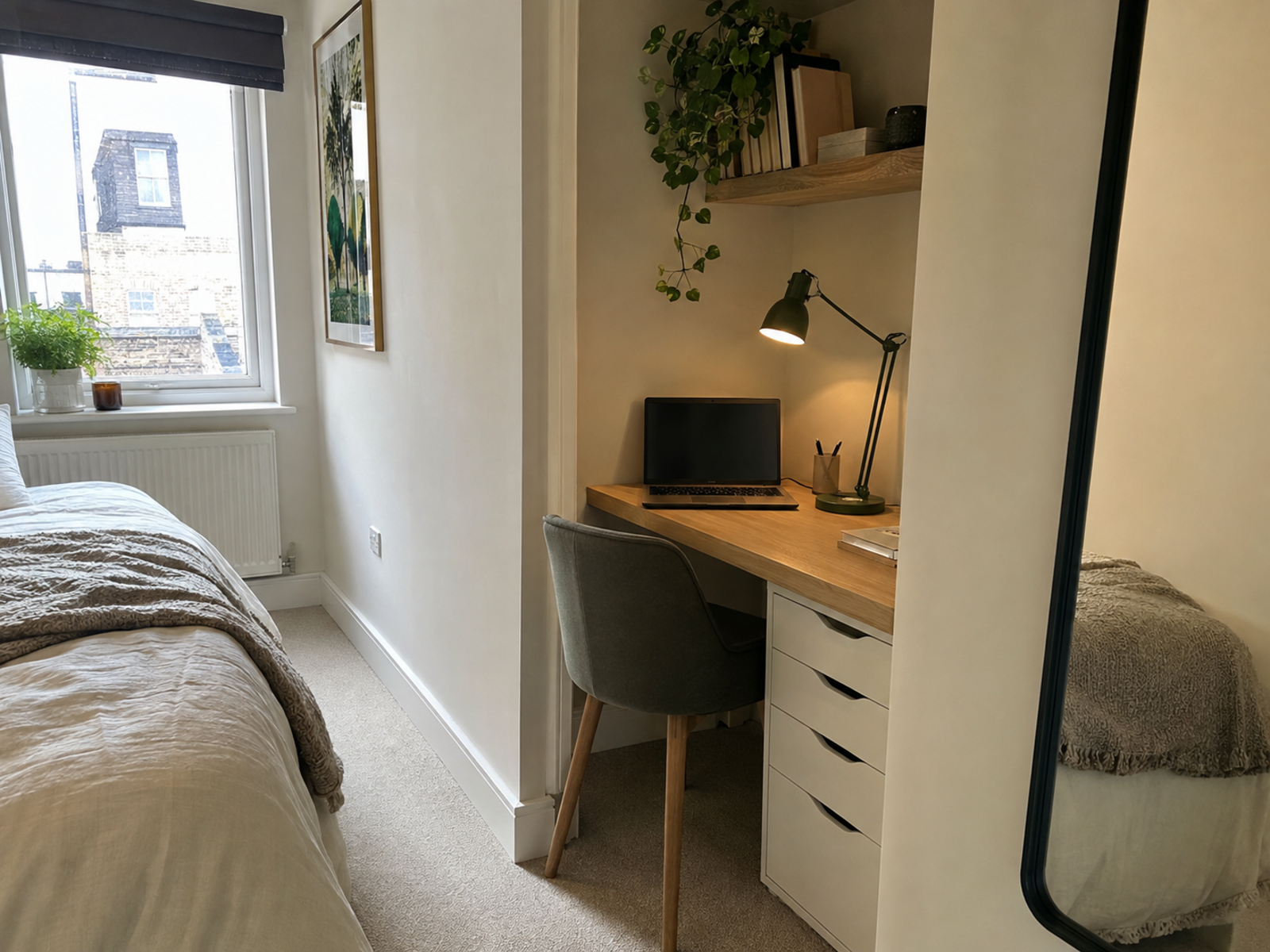 Best Office Desks For Small Spaces